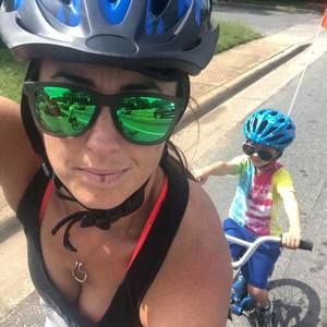 Meet your Posher, Caroline